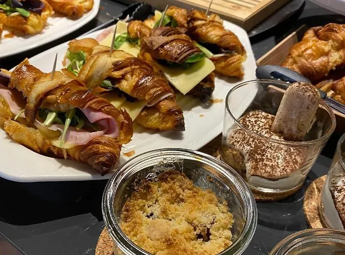 Camera Hotel 4* Split