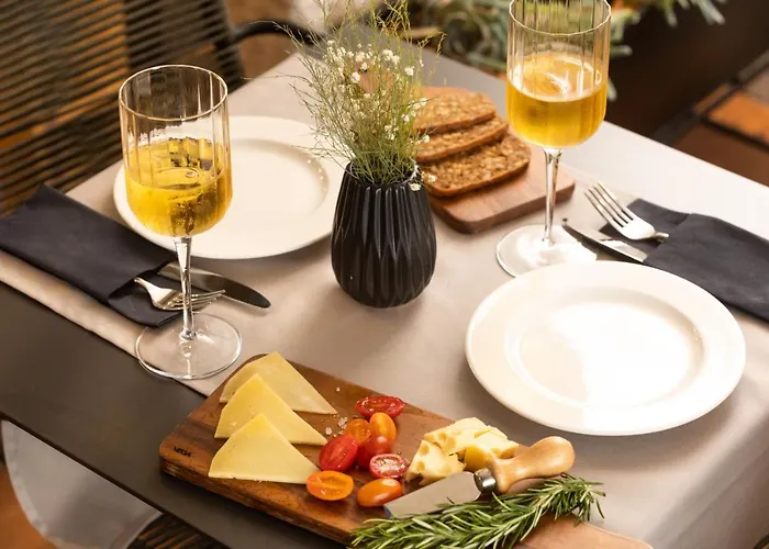 Camera Hotel 4* Split