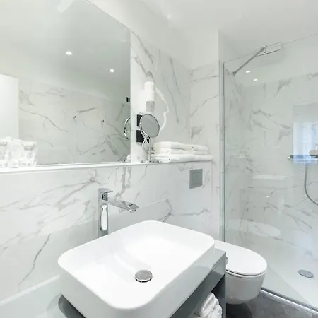 Camera Hotel 4* ספליט